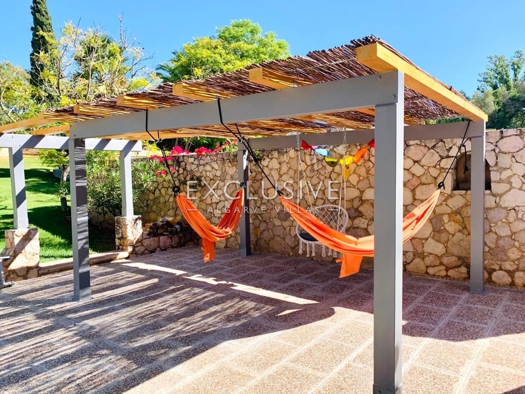 Charming 5 bedroom Villa with pool Alvor, Algarve