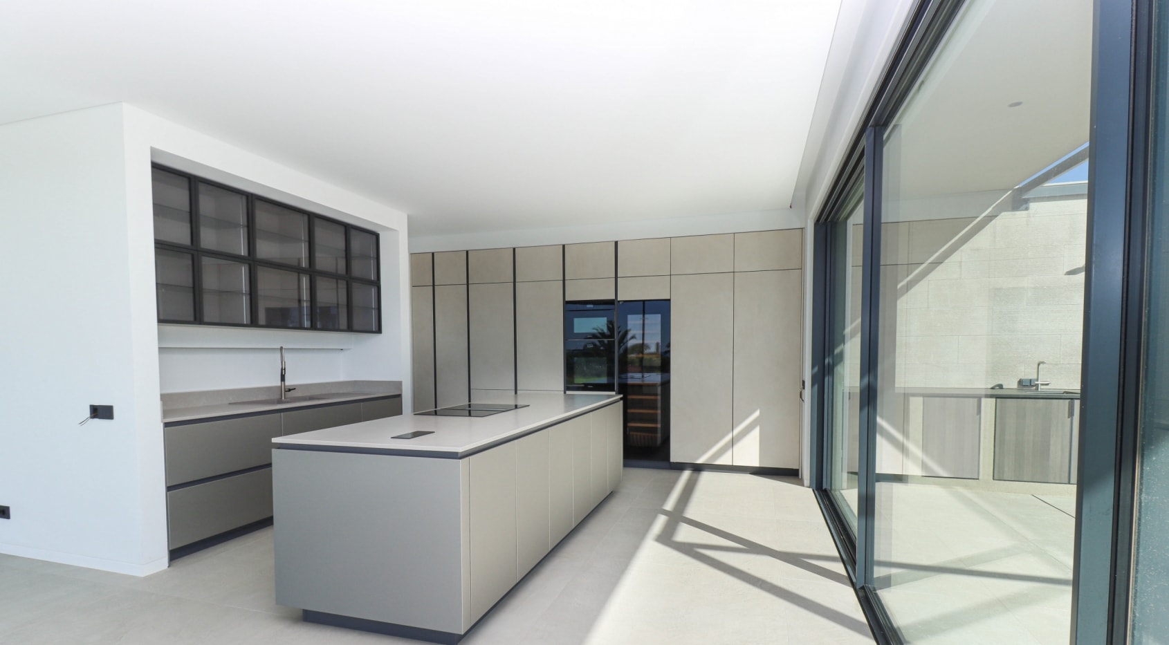 Moradia contemporânea V3 com vista para o mar - Ferragudo