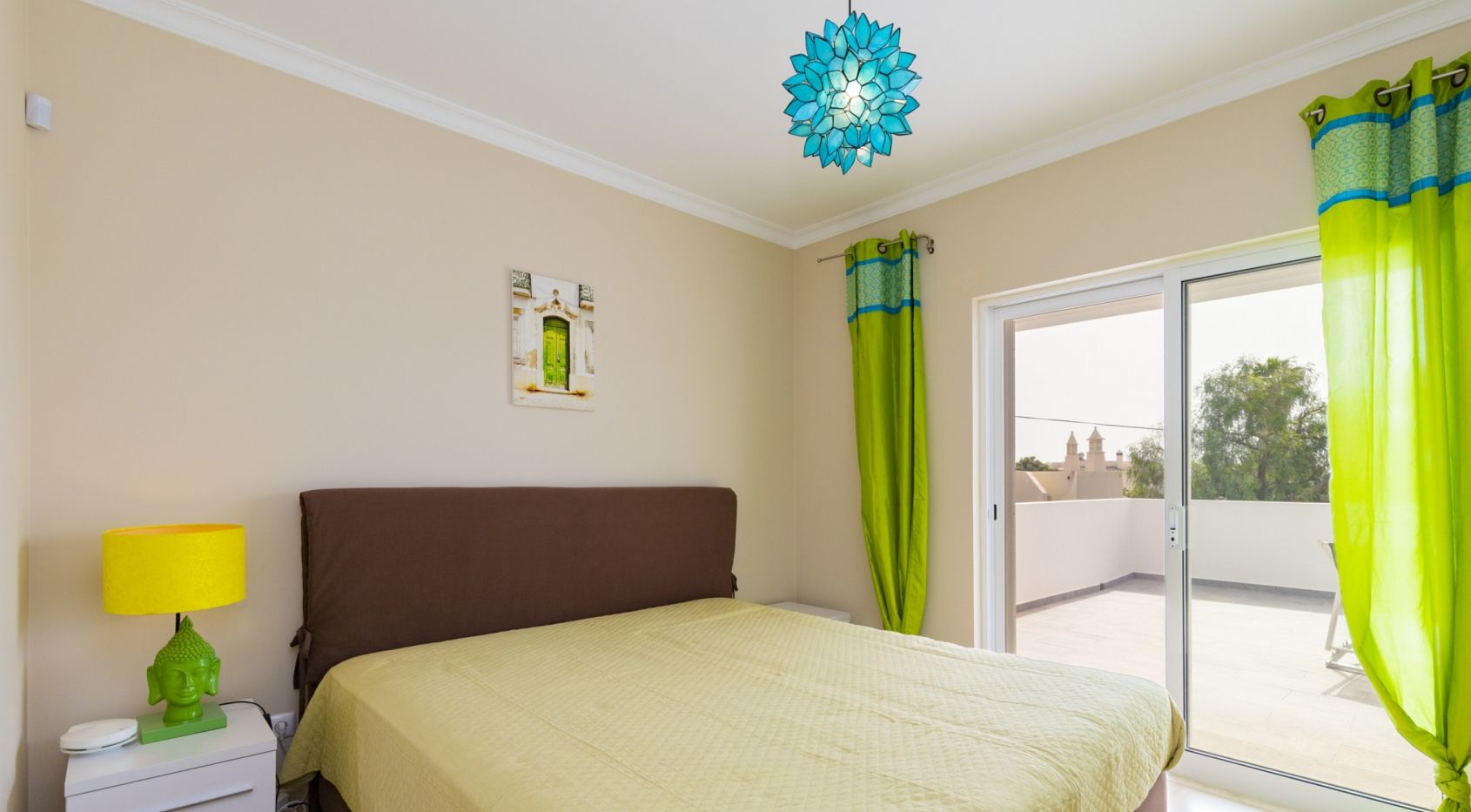 Imaculada moradia V4 com piscina privada em Carvoeiro