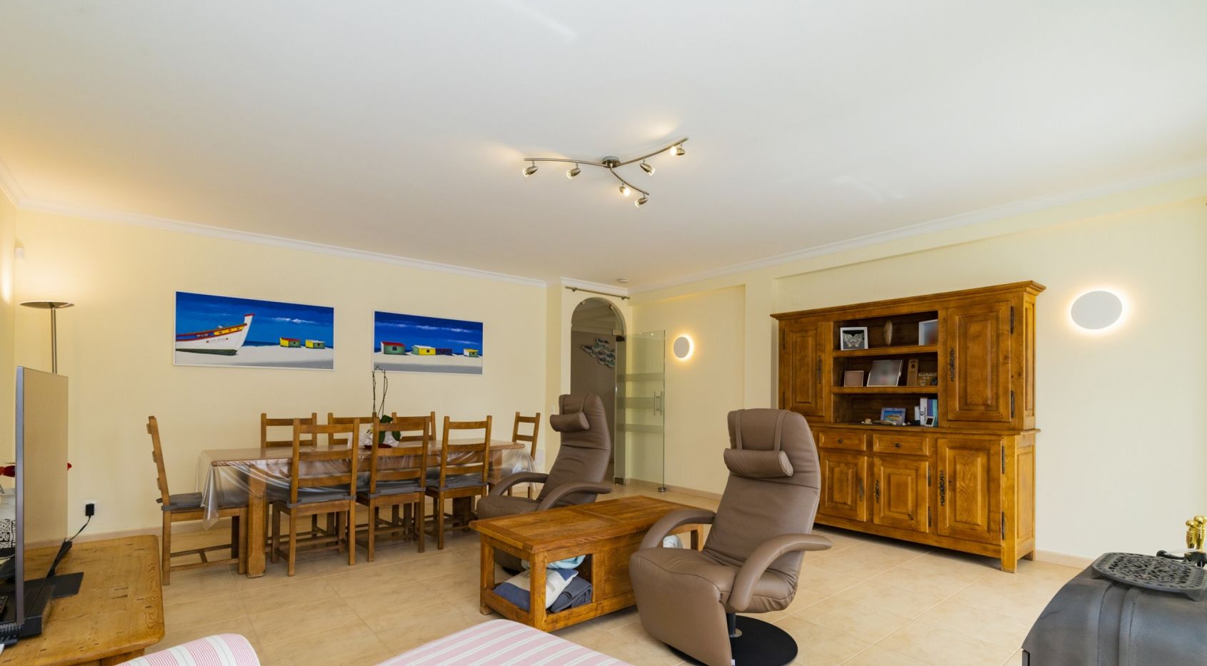 Imaculada moradia V4 com piscina privada em Carvoeiro