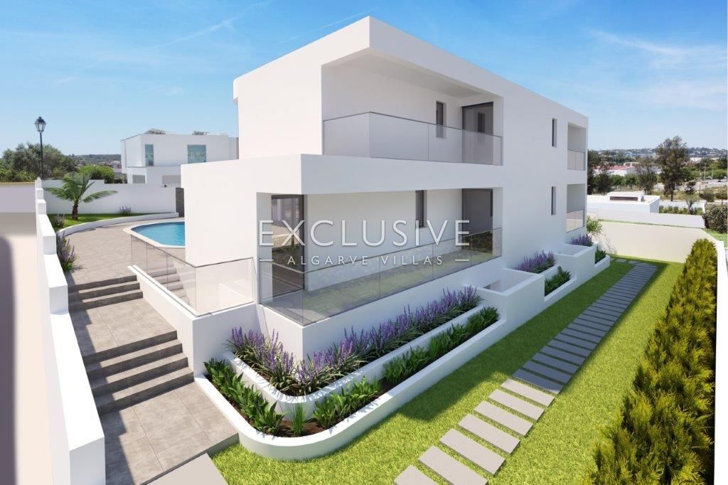 Gloednieuwe, moderne villa in Lagos, vlakbij het strand van Porto de Mós, Algarve
