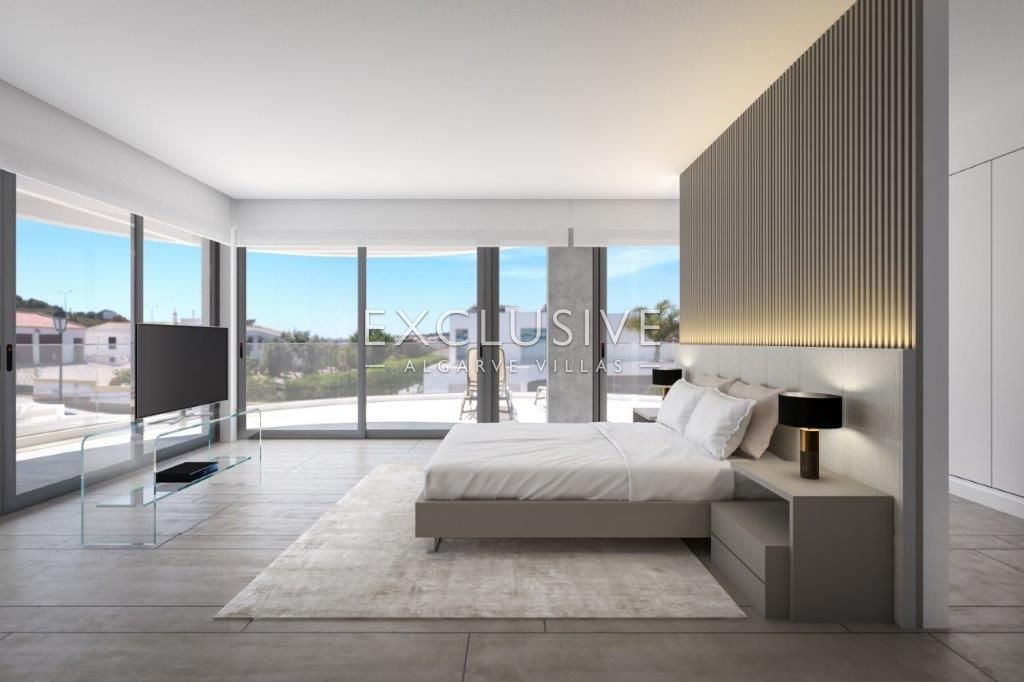 Gloednieuwe, moderne villa in Lagos, vlakbij het strand van Porto de Mós, Algarve