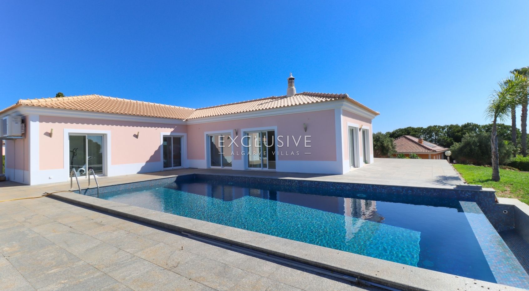 Charming 3 Bedroom Villa near the Estuary in Lagos (Algarve)