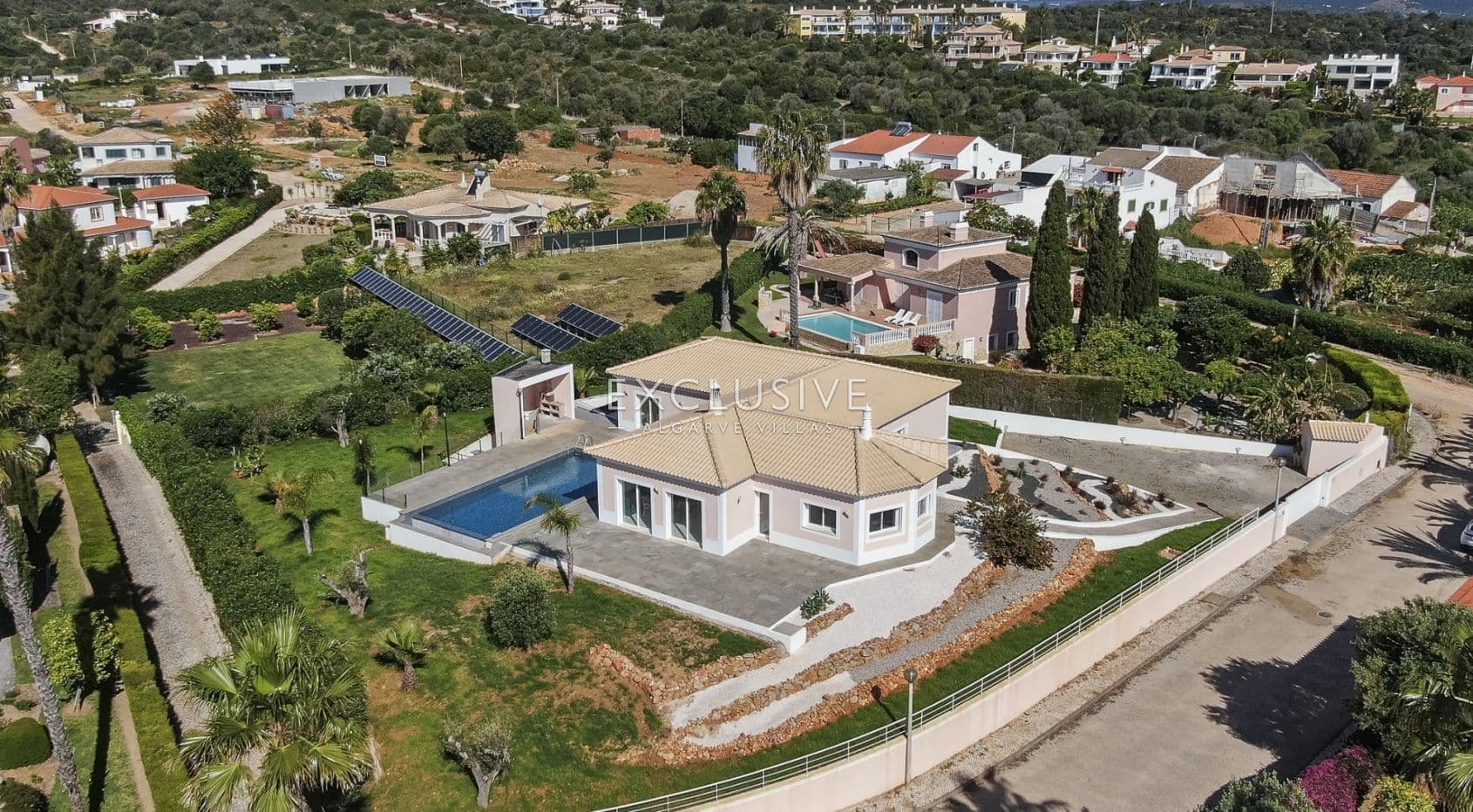 Charmante 3-Schlafzimmer-Villa in der Nähe der Mündung in Lagos (Algarve)-2