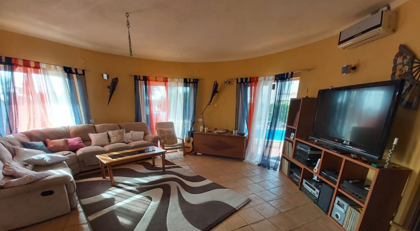 4 bedroom villa with seaviews, Carvoeiro