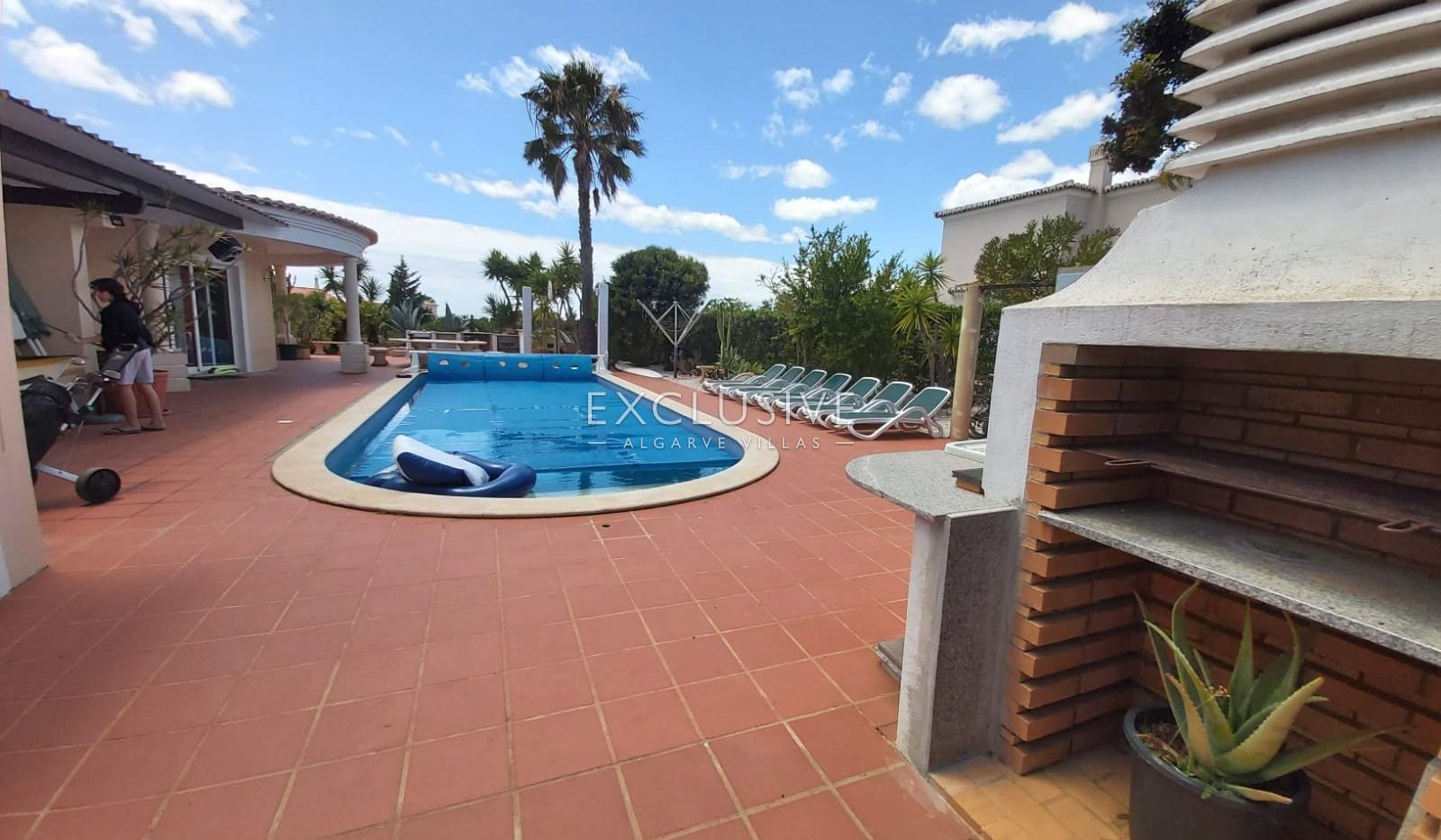 4 bedroom villa with seaviews, Carvoeiro