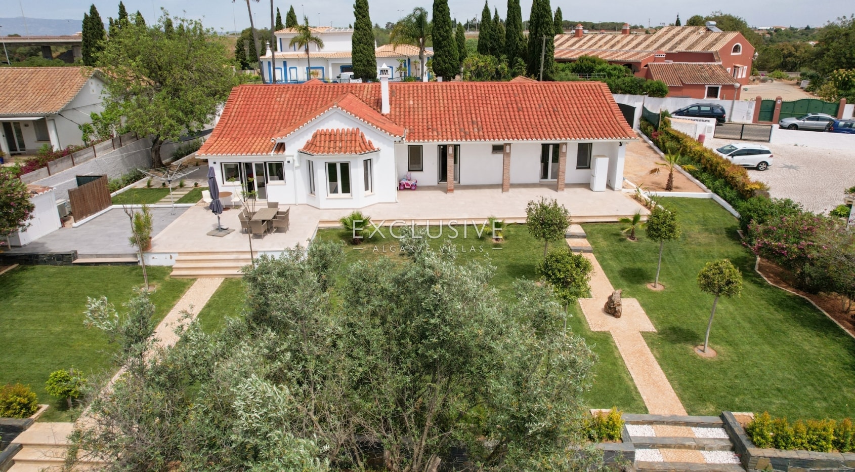 Luxury renovated Quinta, 4 Bedrooms ensuite, Golf views, Algarve