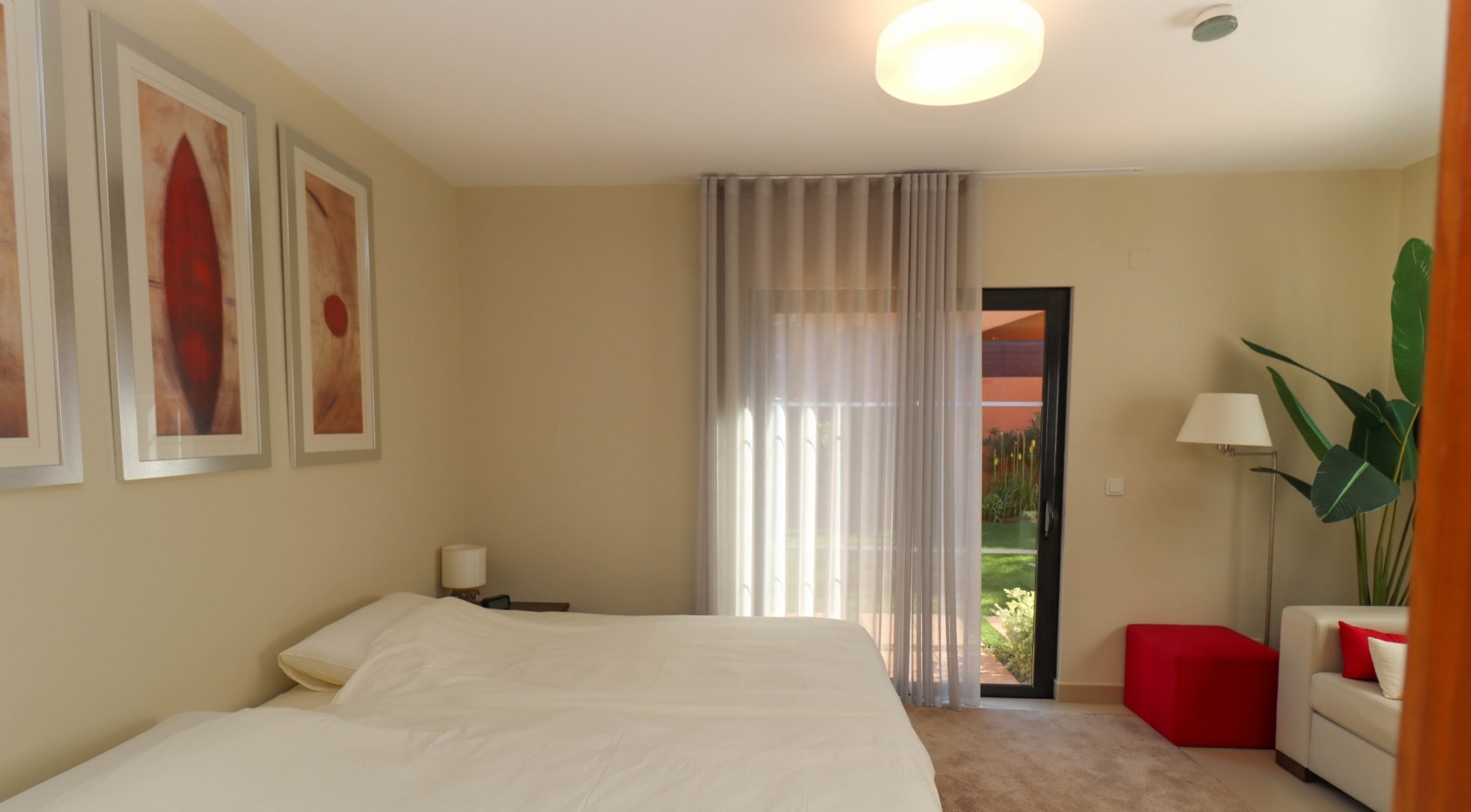 Luxury three bedroom villa with pool Silves in golf resort, Algarve