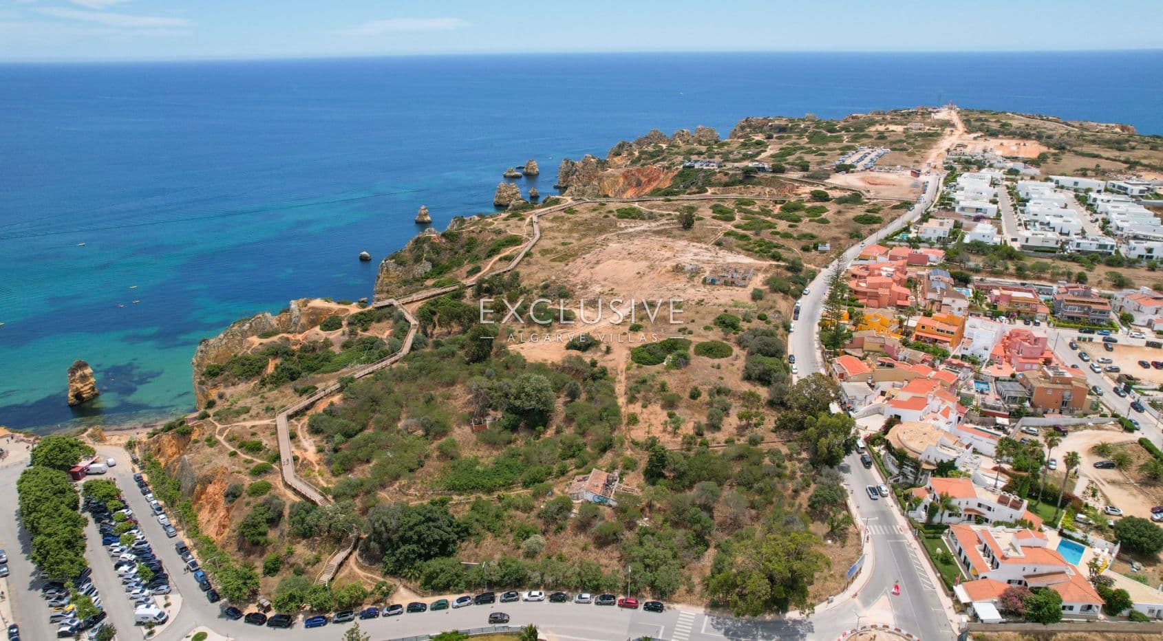 Grondstuk aan het water met prachtig uitzicht op zee in Lagos, Algarve