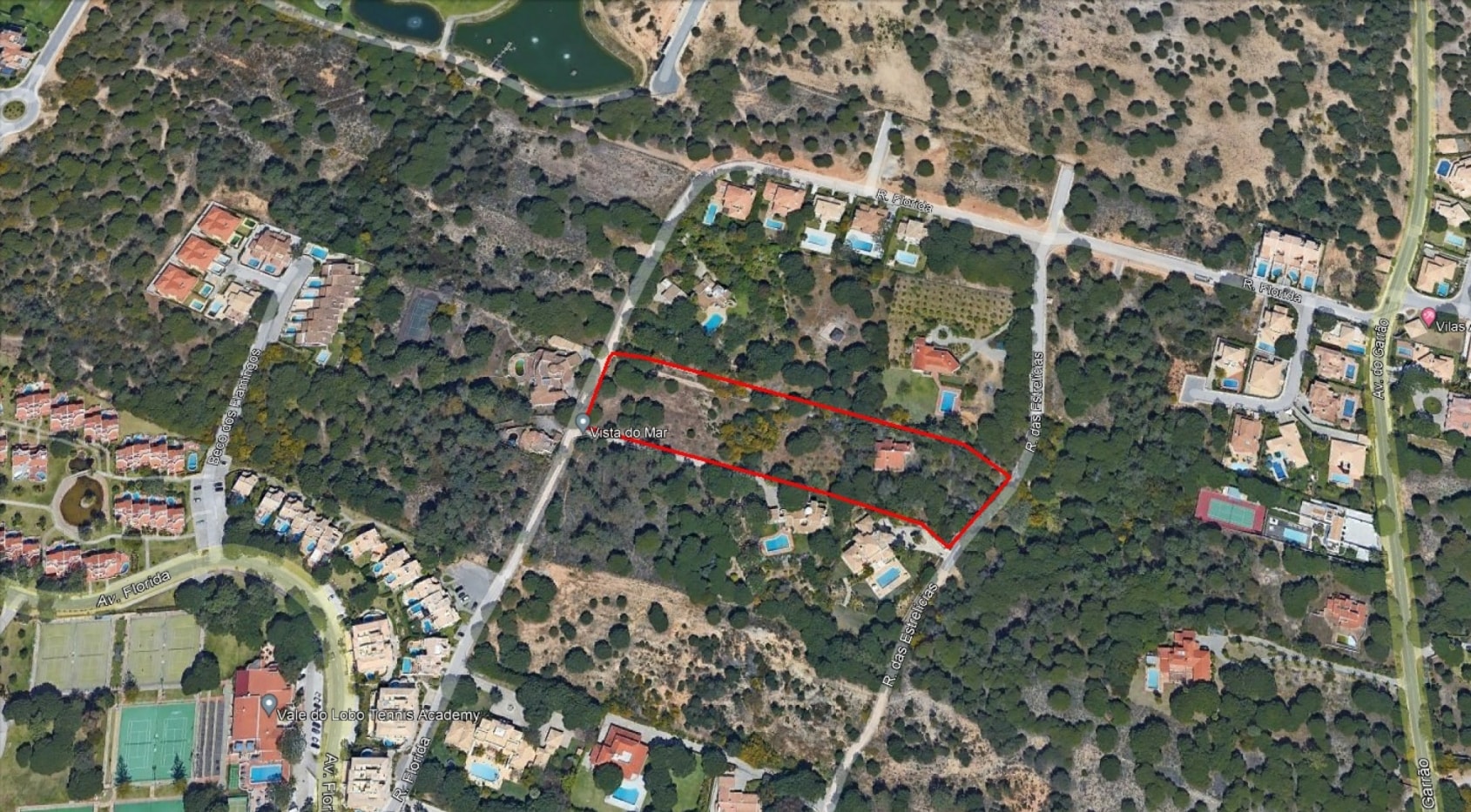 Deux terrains à bâtir entre Vale Lobo et Quinta do Lago, Algarve
