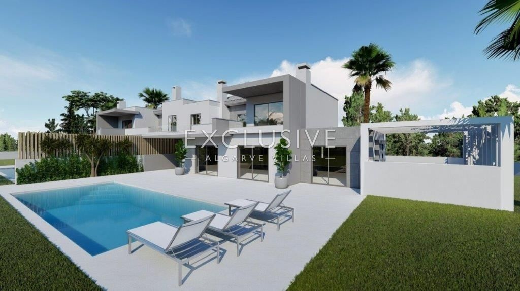 Opportunité d'avoir 2 nouvelles villas modernes clés en main Vale do Lobo
