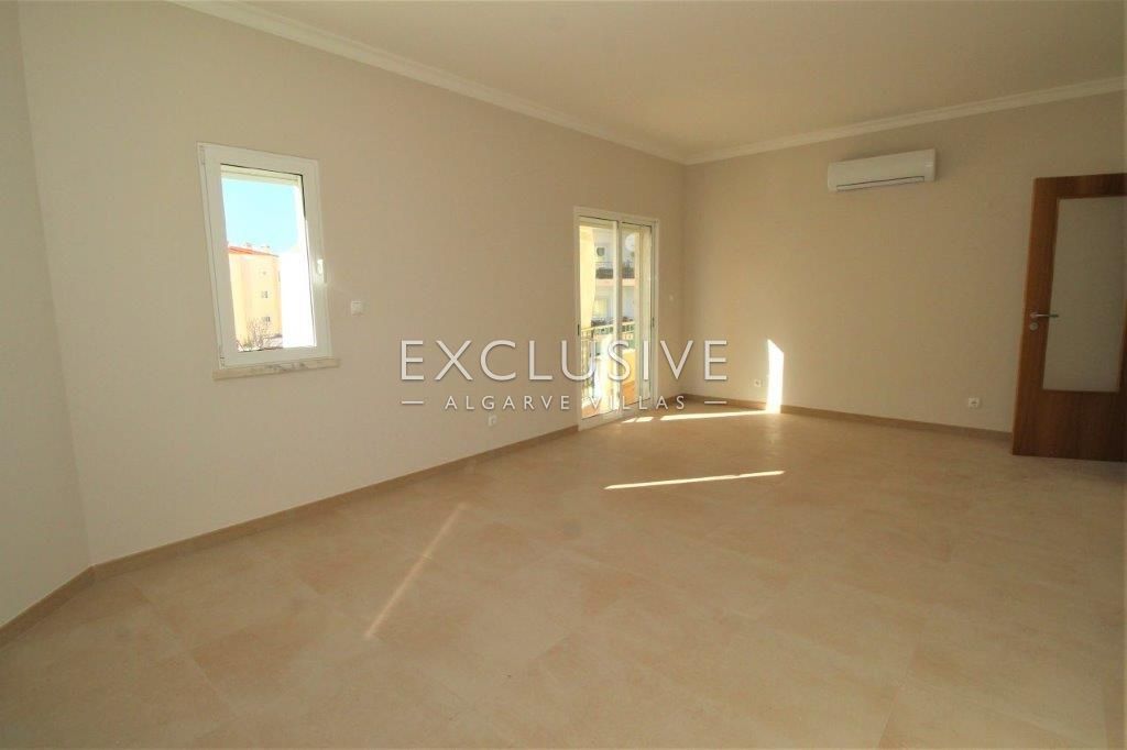 Modern 2-slaapkamerappartement in Lagos (Algarve) dicht bij het centrum