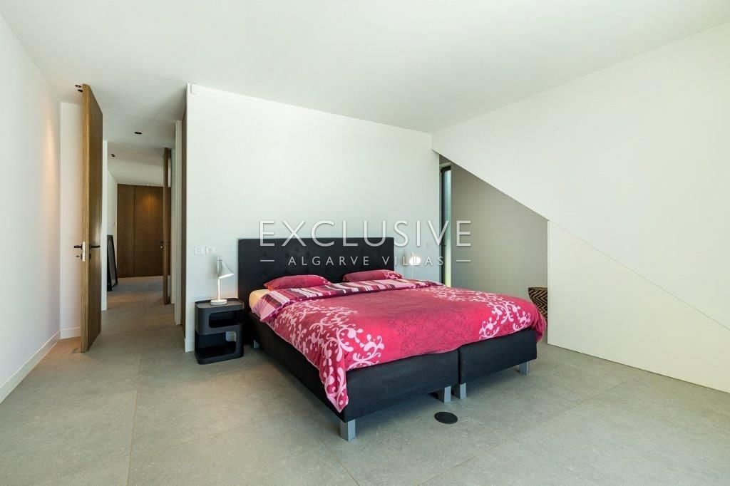 Contemporary design villa with stunning coastal views Porches, Algarve