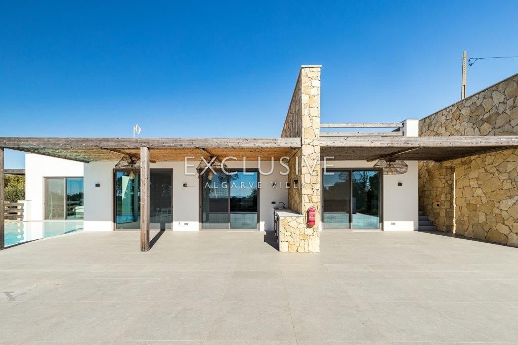 Contemporary design villa with stunning coastal views Porches, Algarve