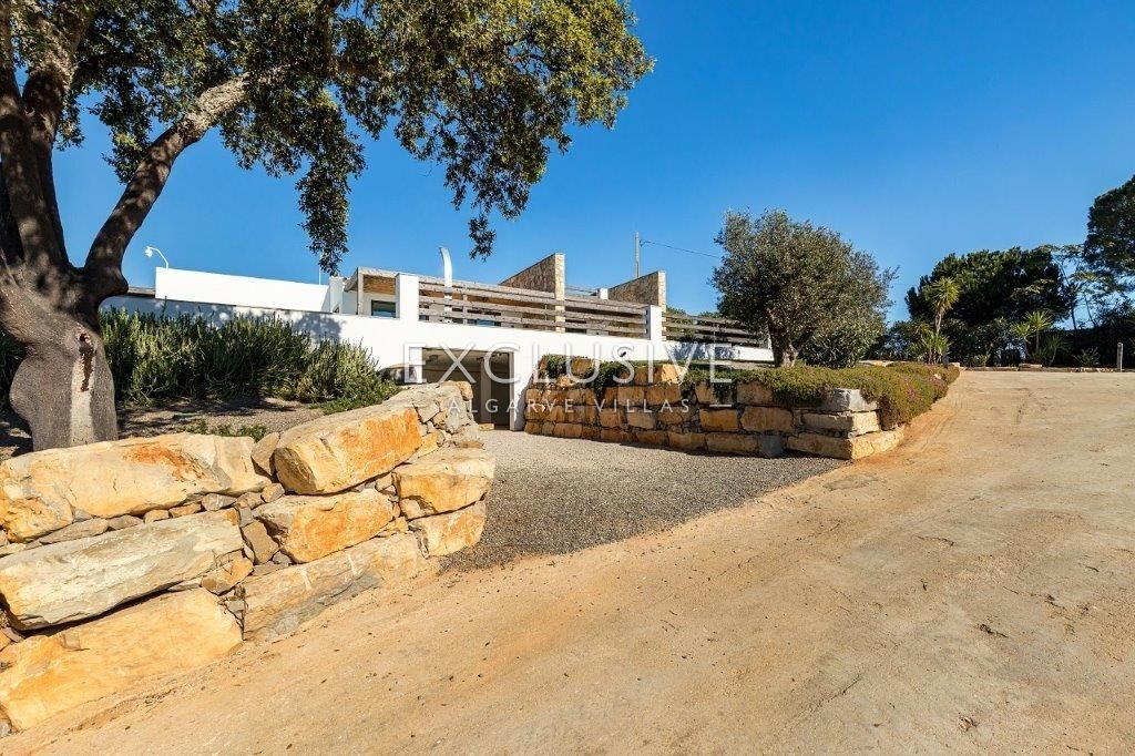 Contemporary design villa with stunning coastal views Porches, Algarve