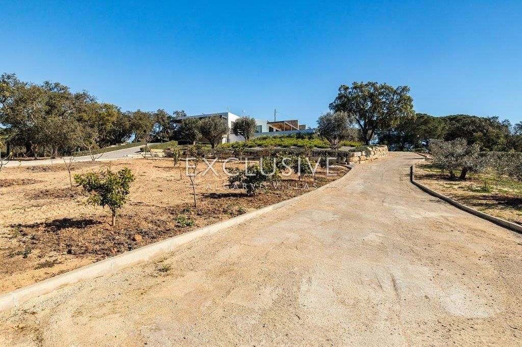 Contemporary design villa with stunning coastal views Porches, Algarve