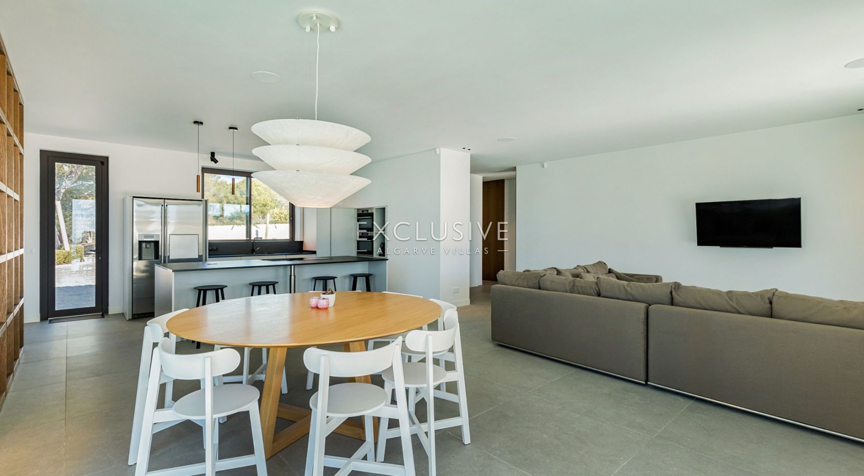 Contemporary design villa with stunning coastal views Porches, Algarve