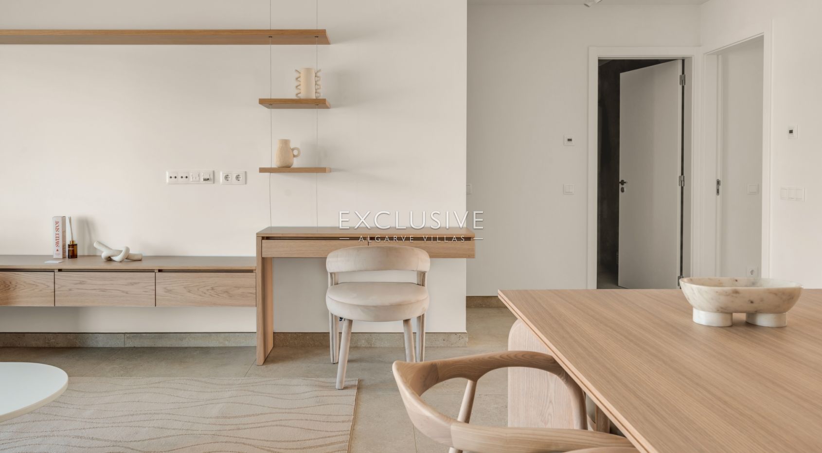 2 bedroom apartments in Carvoeiro centre near the beach, investment opportunity