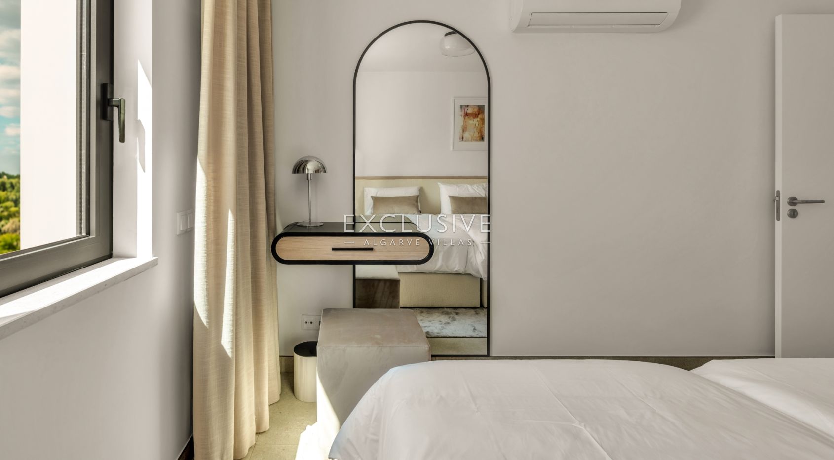2 bedroom apartments in Carvoeiro centre near the beach, investment opportunity