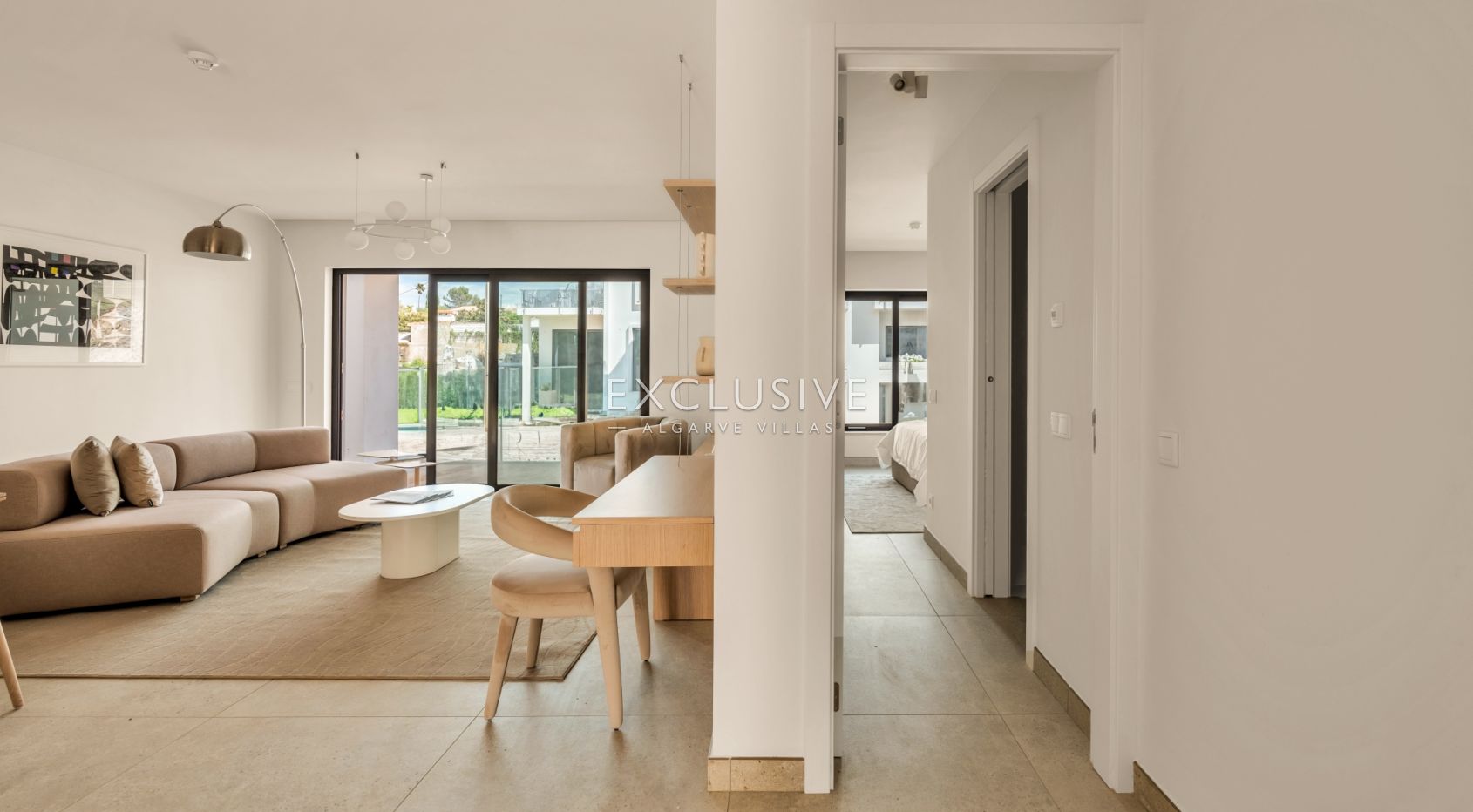 2 bedroom apartments in Carvoeiro centre near the beach, investment opportunity