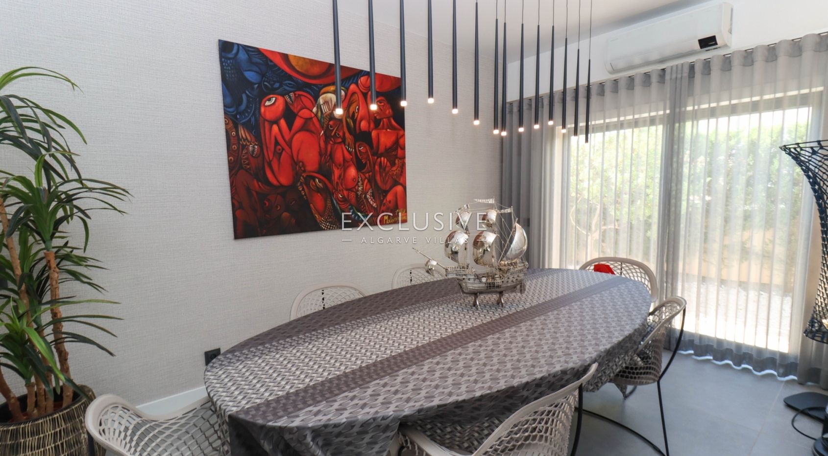 Modern and luxury villa in Albufeira, Algarve