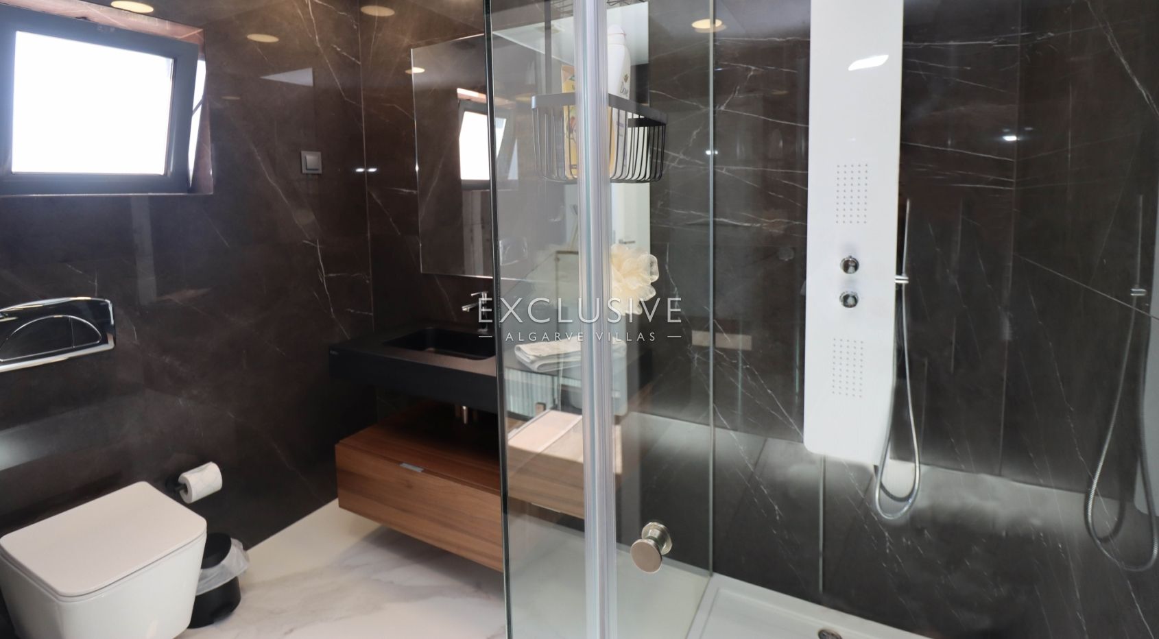 Modern and luxury villa in Albufeira, Algarve