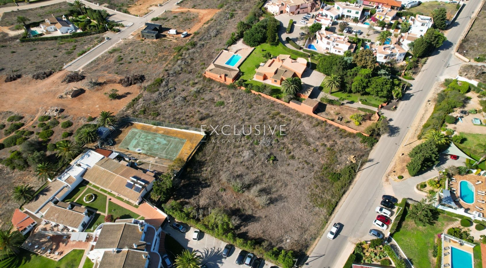 Real Estate Opportunity: Pre-approved Condominium in Western Algarve