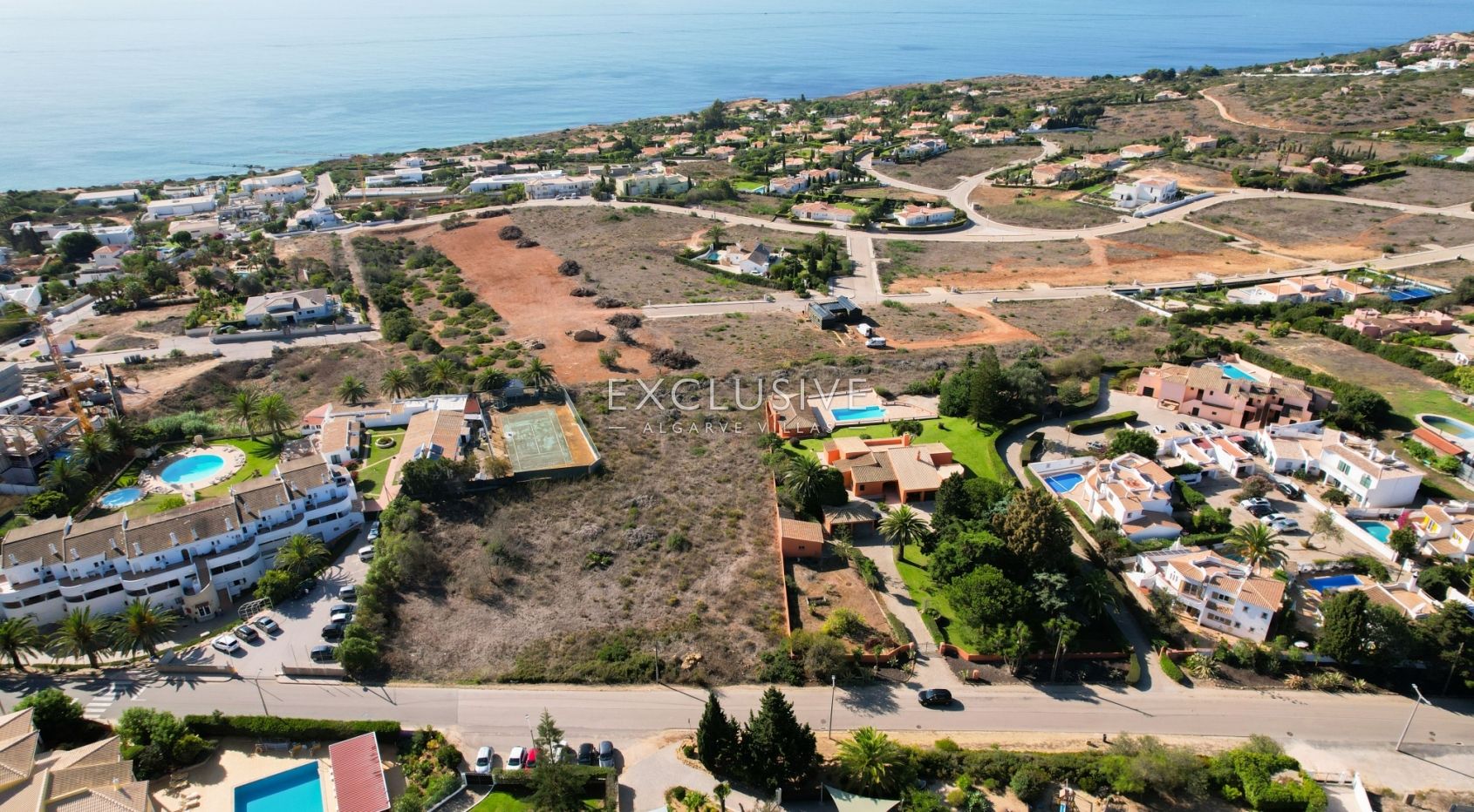 Real Estate Opportunity: Pre-approved Condominium in Western Algarve