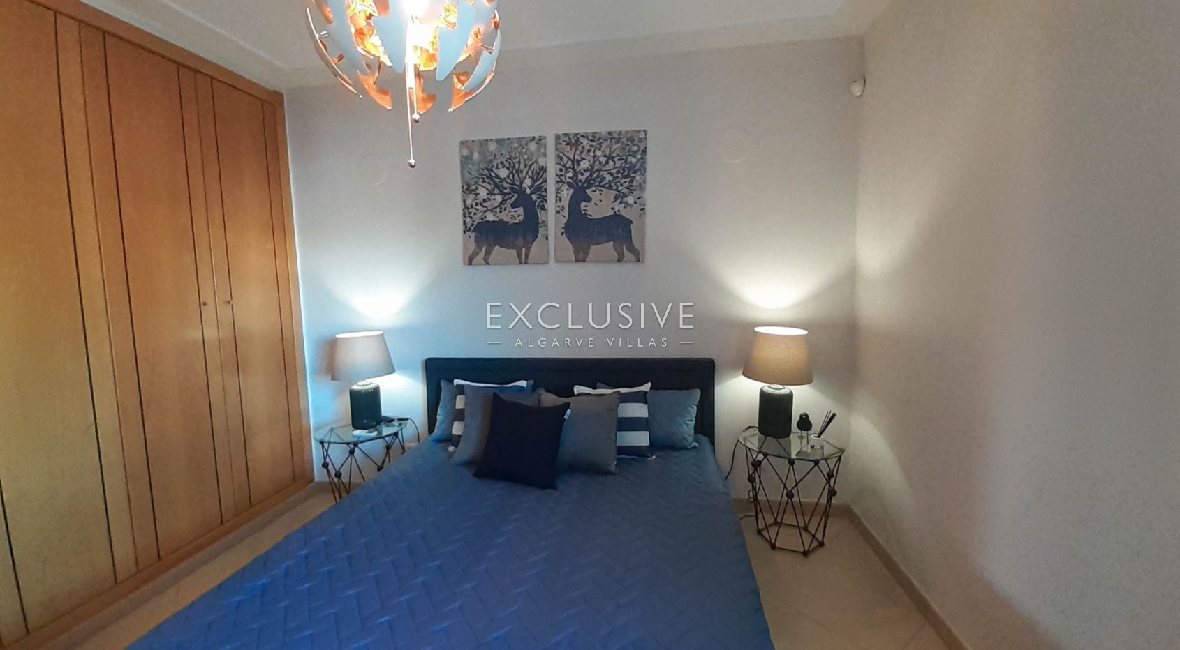 Ruime geschakelde villa in Vilamoura