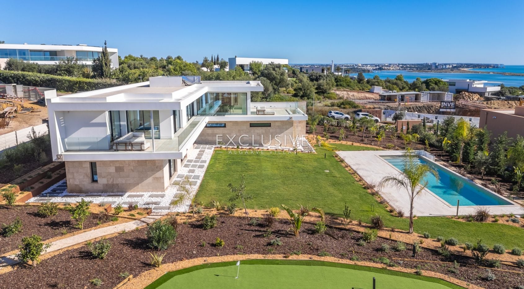 Moderne villa met 4 slaapkamers en uitzicht op de golfbaan van Palmares kopen Lagos Algarve