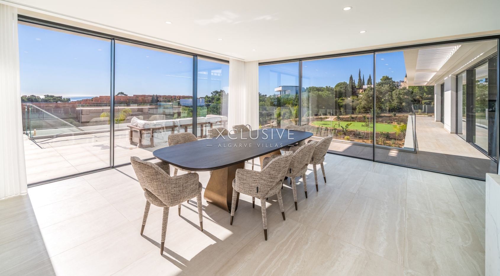Moderne villa met 4 slaapkamers en uitzicht op de golfbaan van Palmares kopen Lagos Algarve
