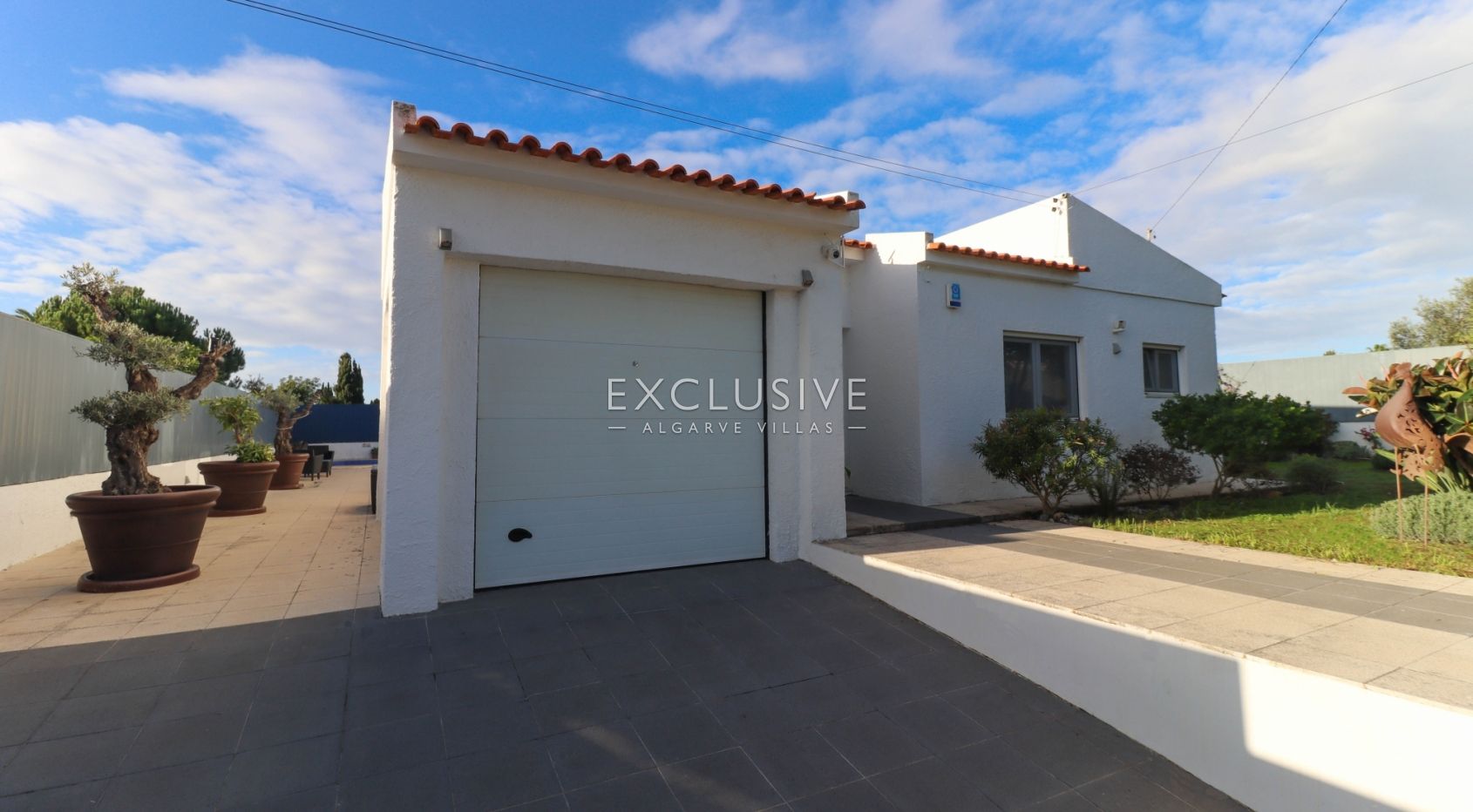 Propriedade de estilo bungalow com vista para o mar, Carvoeiro