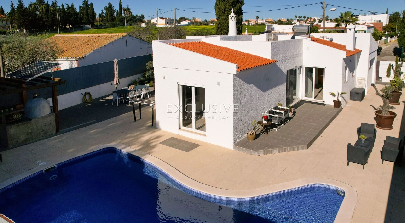 Propriedade de estilo bungalow com vista para o mar, Carvoeiro