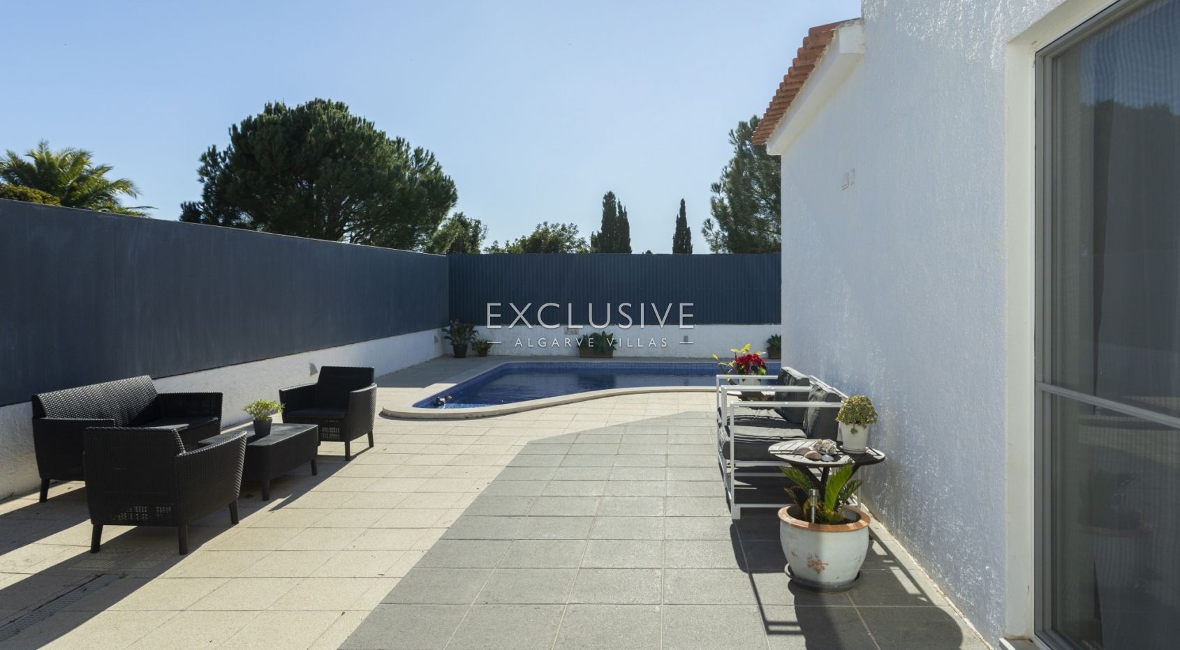 Propriedade de estilo bungalow com vista para o mar, Carvoeiro