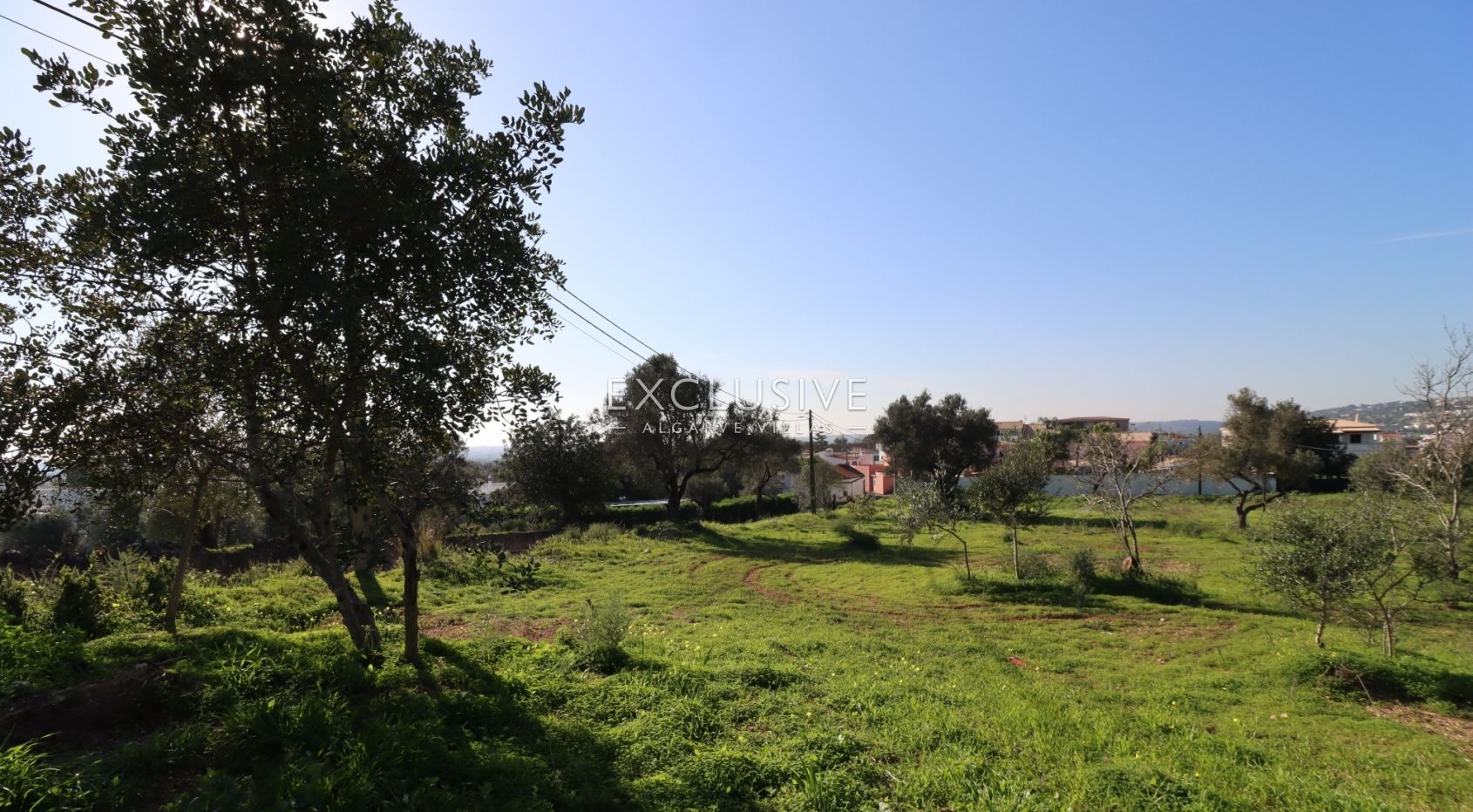 Large construction plot with sea view Central Algarve