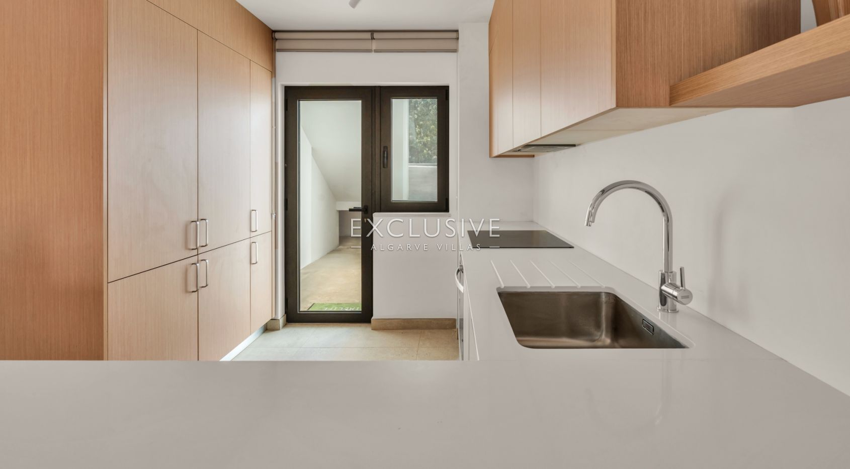 Apartamentos T3 de luxo, a curta distância da praia, Carvoeiro, Algarve