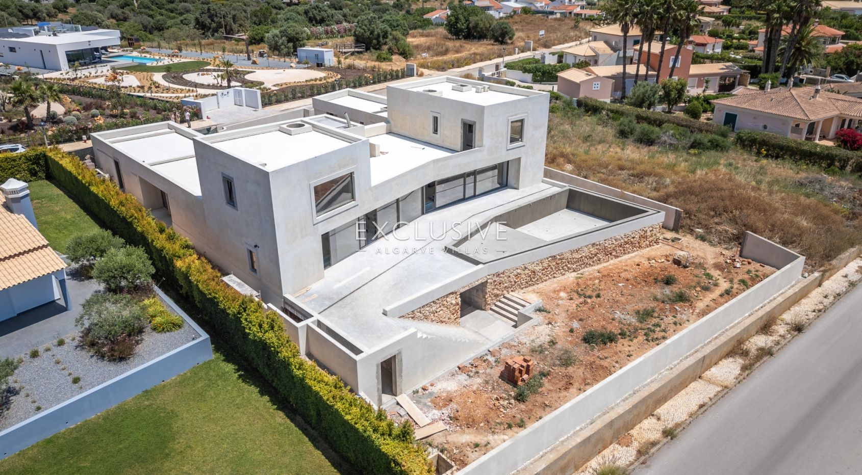 Zeitgenössische mediterrane Luxusvilla mit atemberaubendem Meerblick in Lagos, Algarve