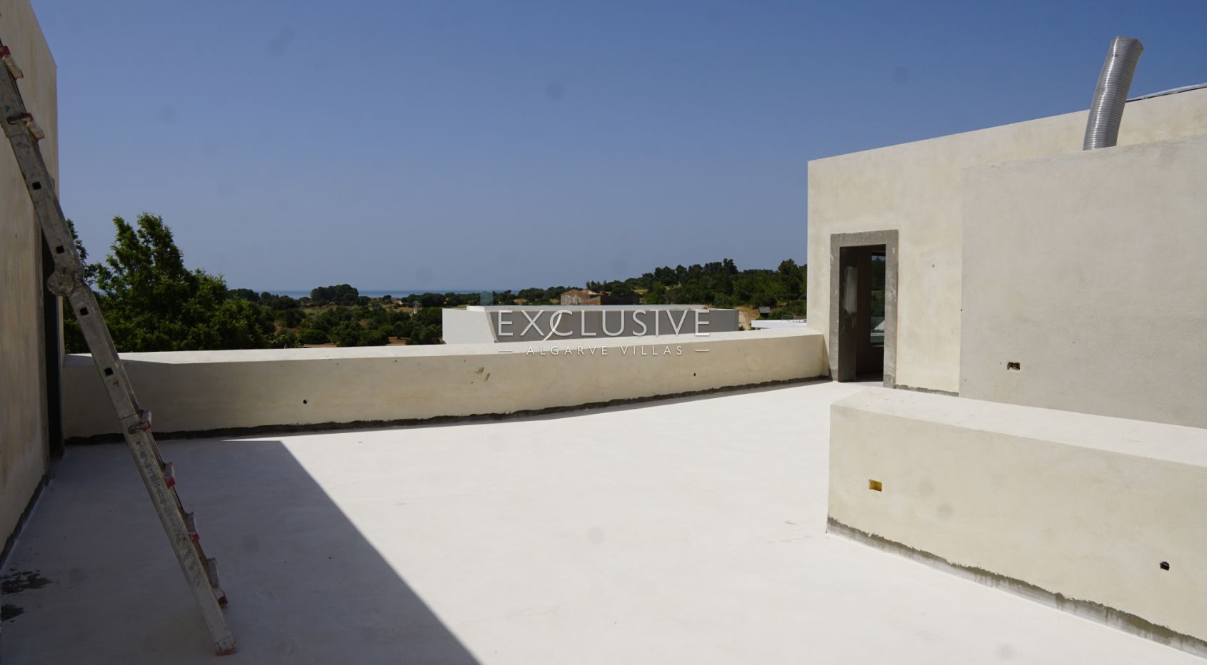 Zeitgenössische mediterrane Luxusvilla mit atemberaubendem Meerblick in Lagos, Algarve