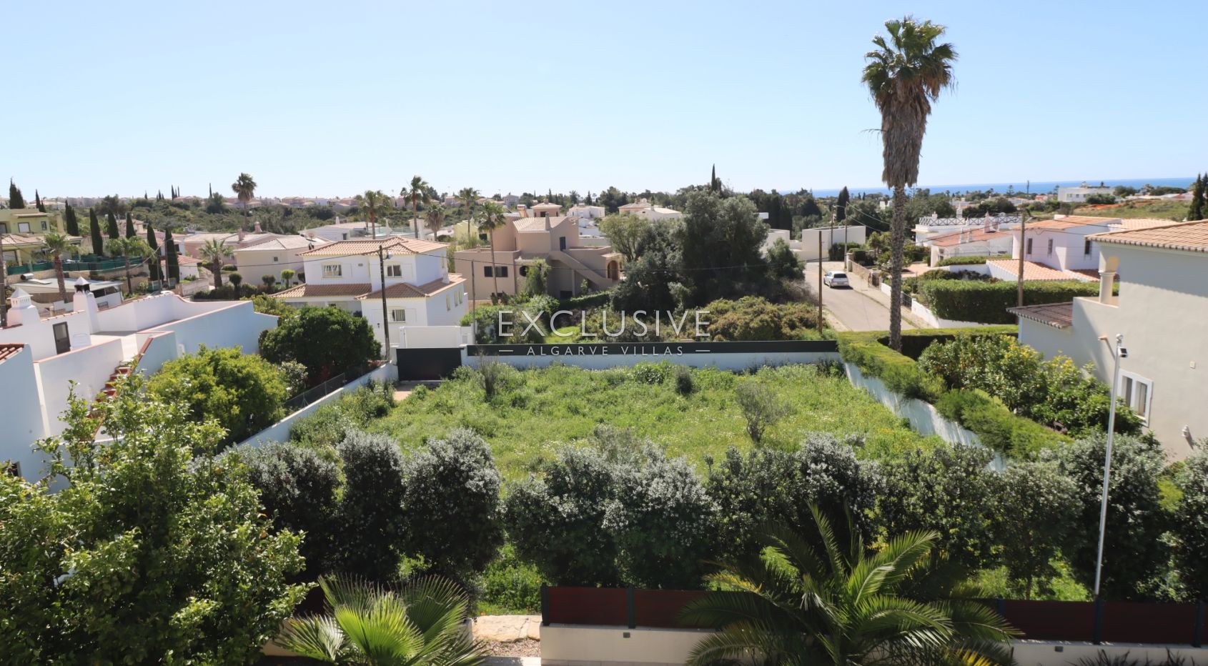 Carvoeiro well priced building plot with sea views near the ocean