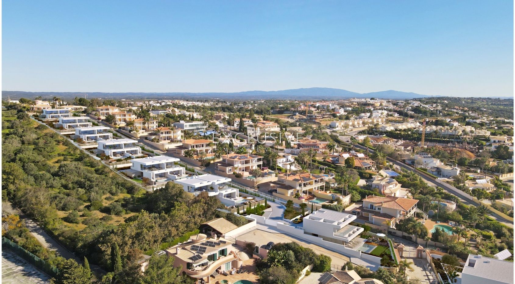 12 Exclusive Semi-Detached Villas with Sea Views in Praia da Luz - Lagos, Algarve