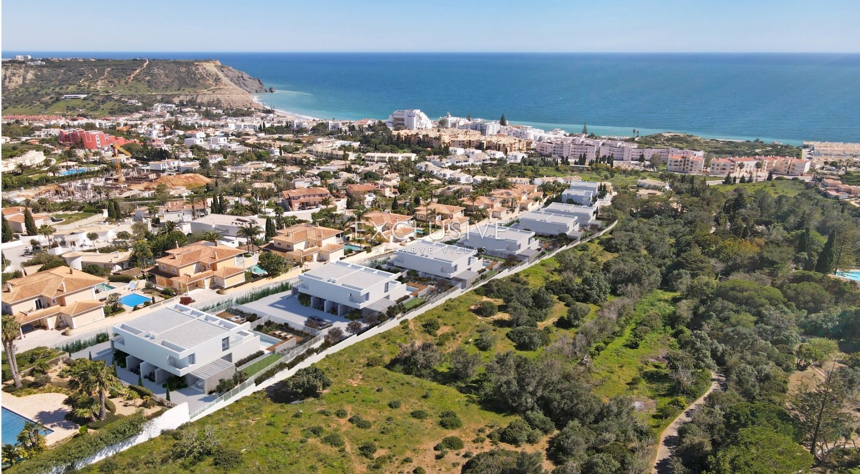 12 Exclusive Semi-Detached Villas with Sea Views in Praia da Luz - Lagos, Algarve