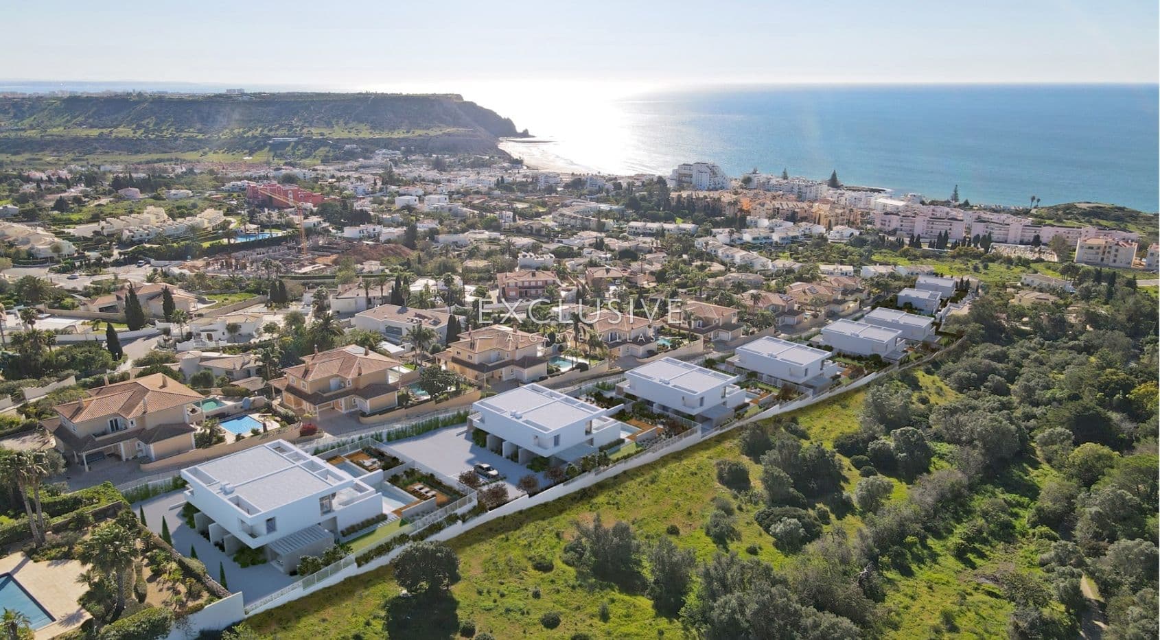 12 Exklusive Doppelhaushälften mit Meerblick in Praia da Luz - Lagos, Algarve-1
