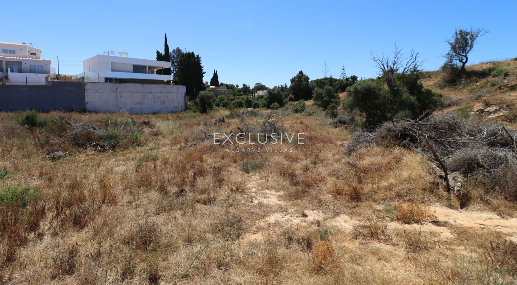 Plots for villas to build your dream home in Carvoeiro, Algarve