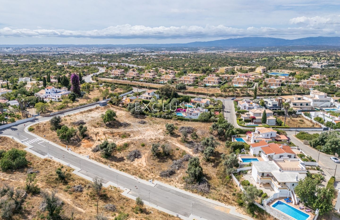 Plots for villas to build your dream home in Carvoeiro, Algarve