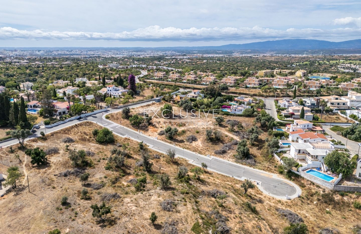Plots for villas to build your dream home in Carvoeiro, Algarve