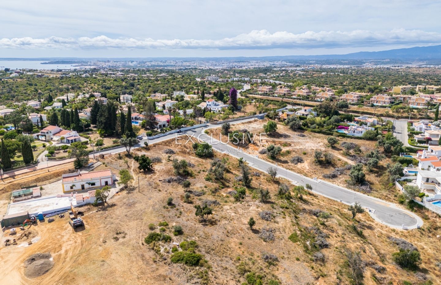 Plots for villas to build your dream home in Carvoeiro, Algarve