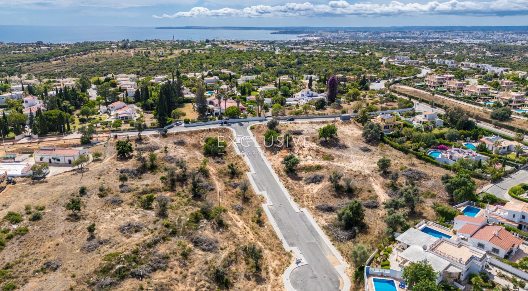 Plots for villas to build your dream home in Carvoeiro, Algarve