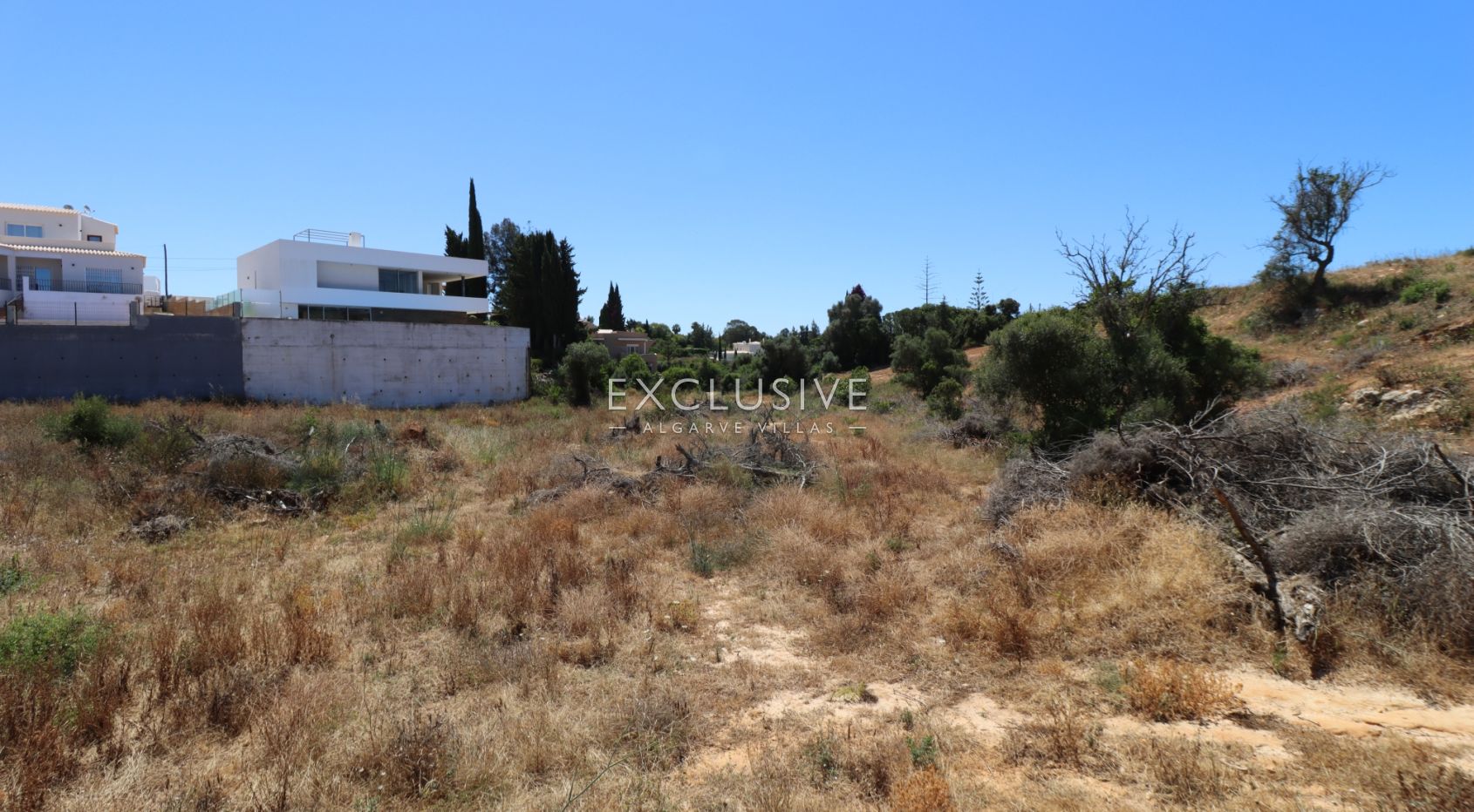 Plots for villas to build your dream home in Carvoeiro, Algarve