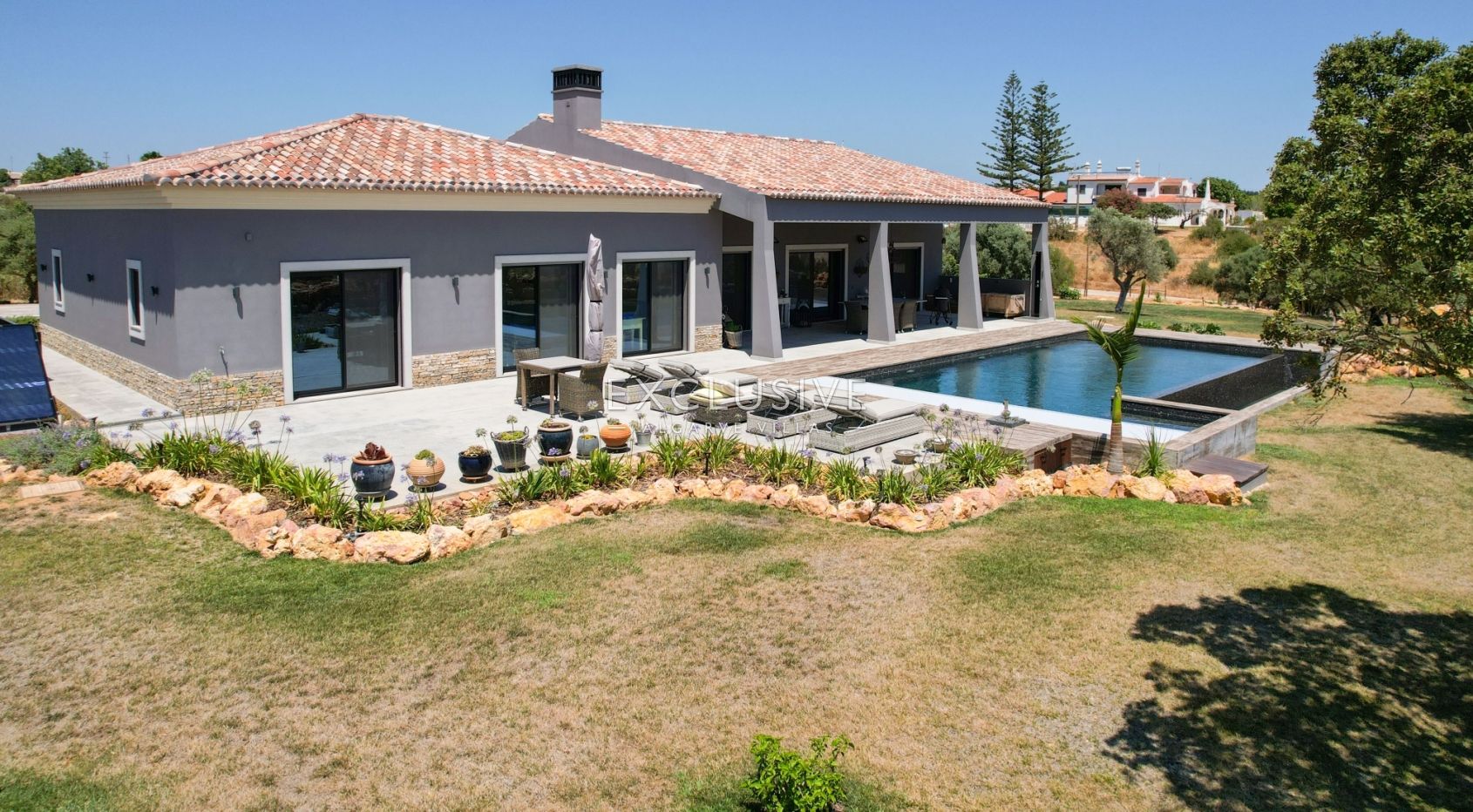 Large 3 bedroom 'quinta' near Carvoeiro and International School on large plot