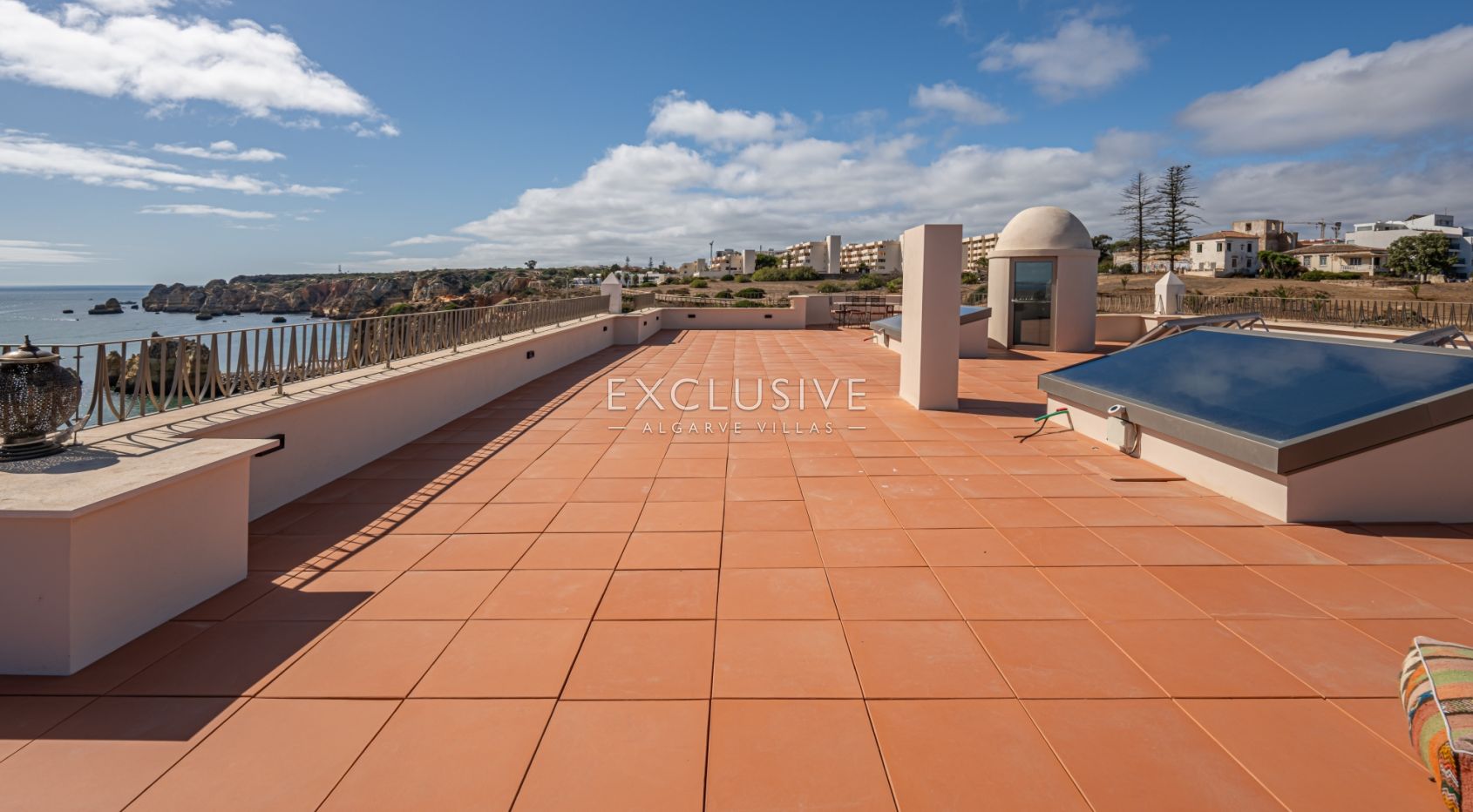 Moradia de frente para o mar com 8 quartos com ilha privada em Lagos, Algarve, Portugal